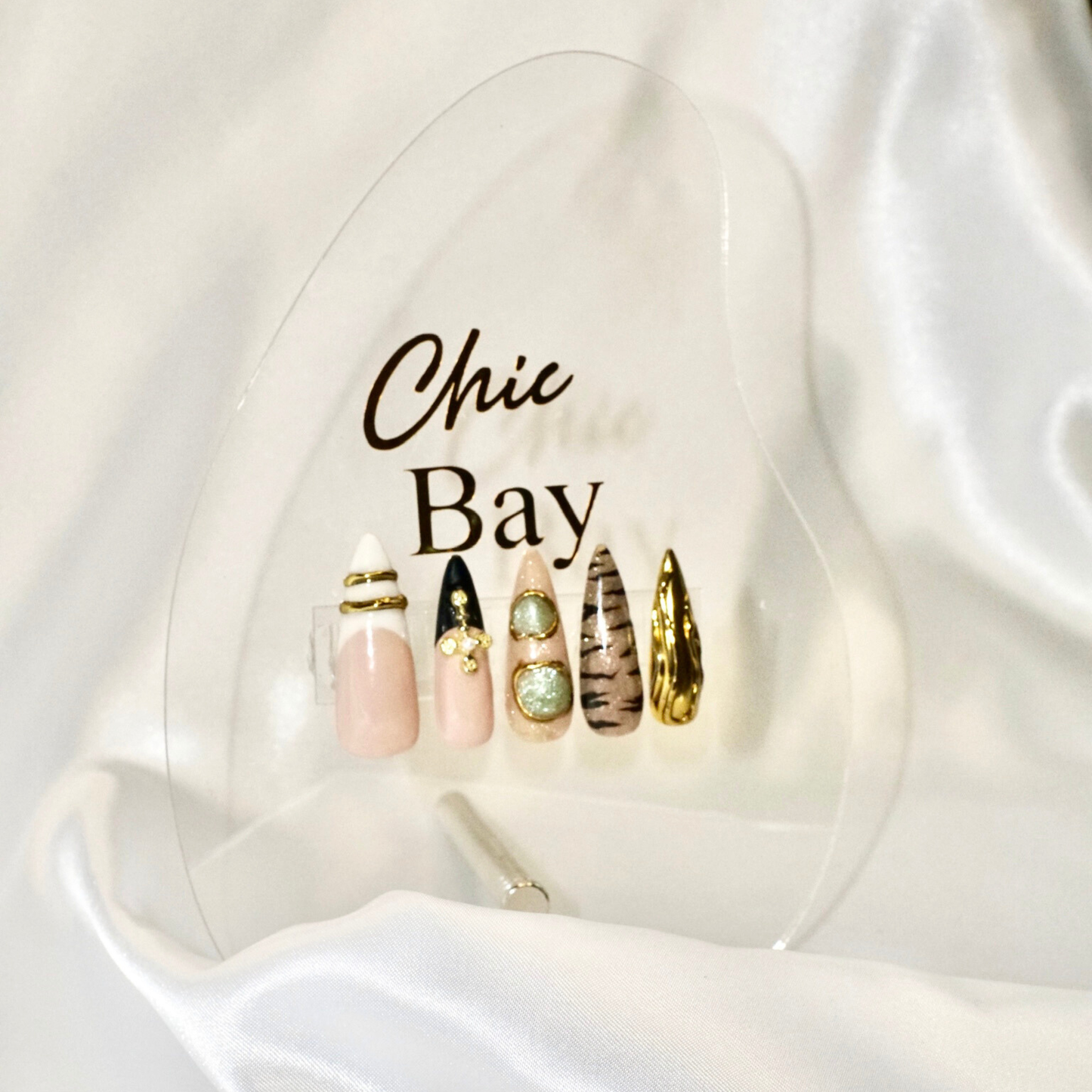 Golden Oasis | Press-On Nails