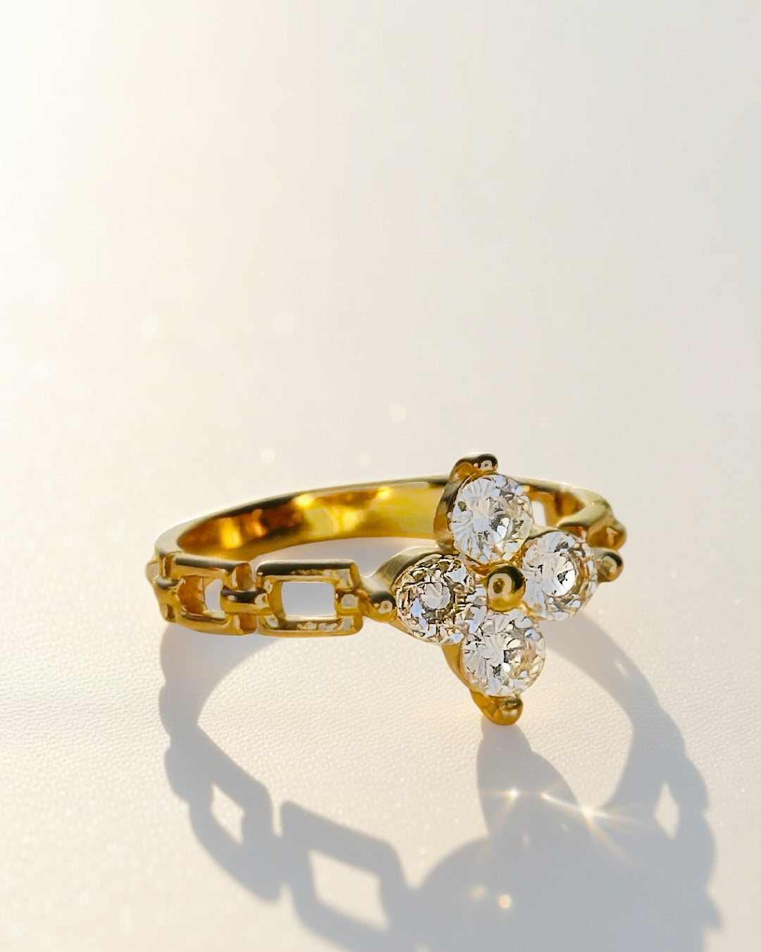 White Starlit Blossom Ring -18K Gold Plated Stainless Steel (Waterproof, Non-Tarnish)