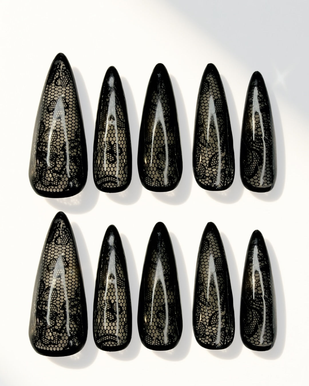 Black Lace | Press-On Nails