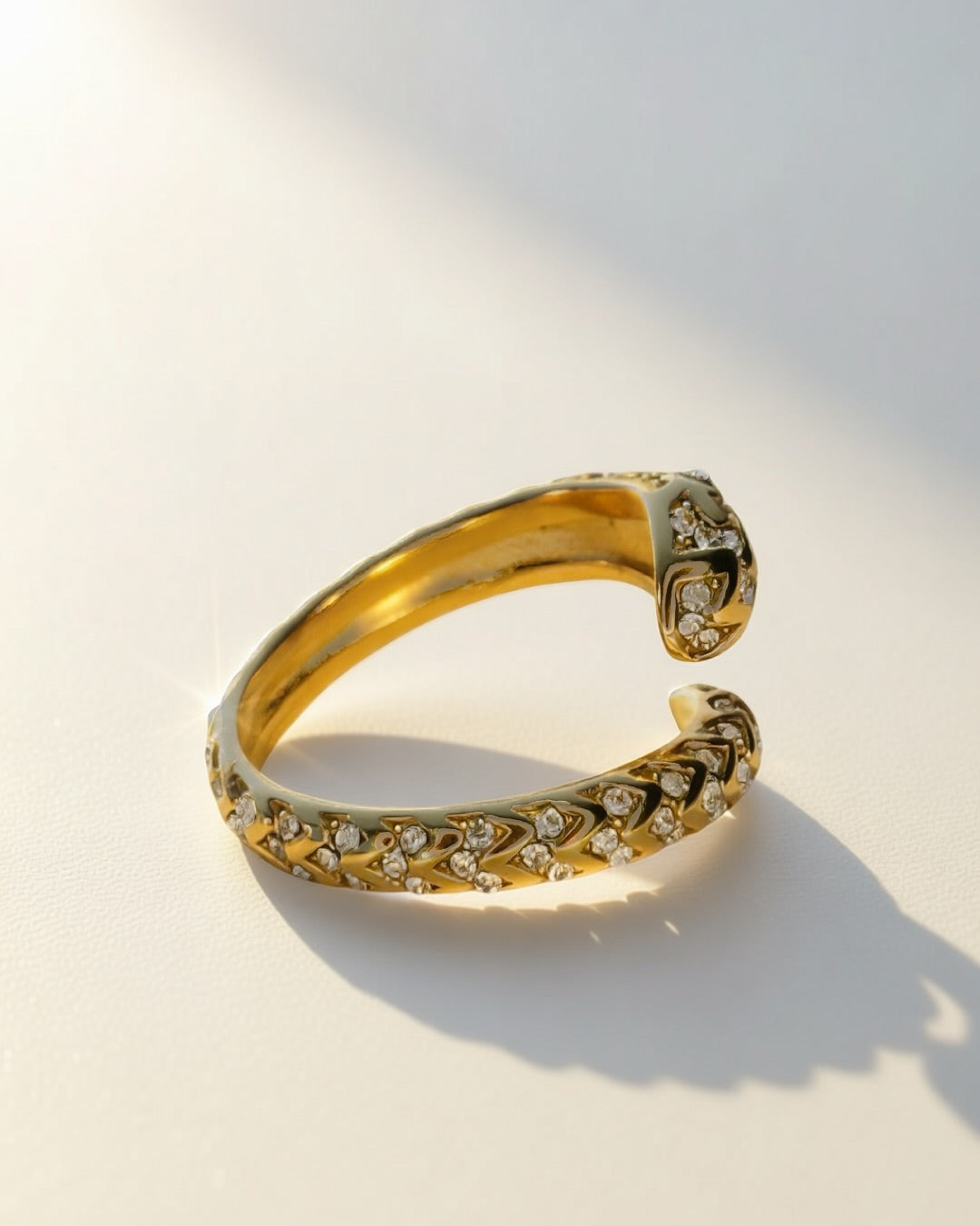 Serpent Noir Ring -18K Gold Plated Stainless Steel (Waterproof, Non-Tarnish)