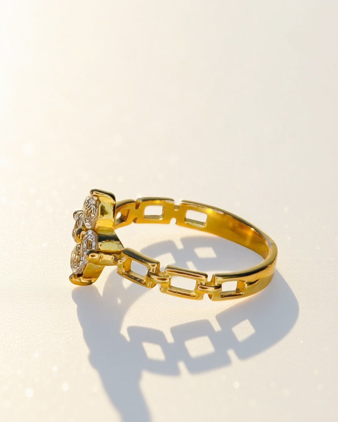 White Starlit Blossom Ring -18K Gold Plated Stainless Steel (Waterproof, Non-Tarnish)