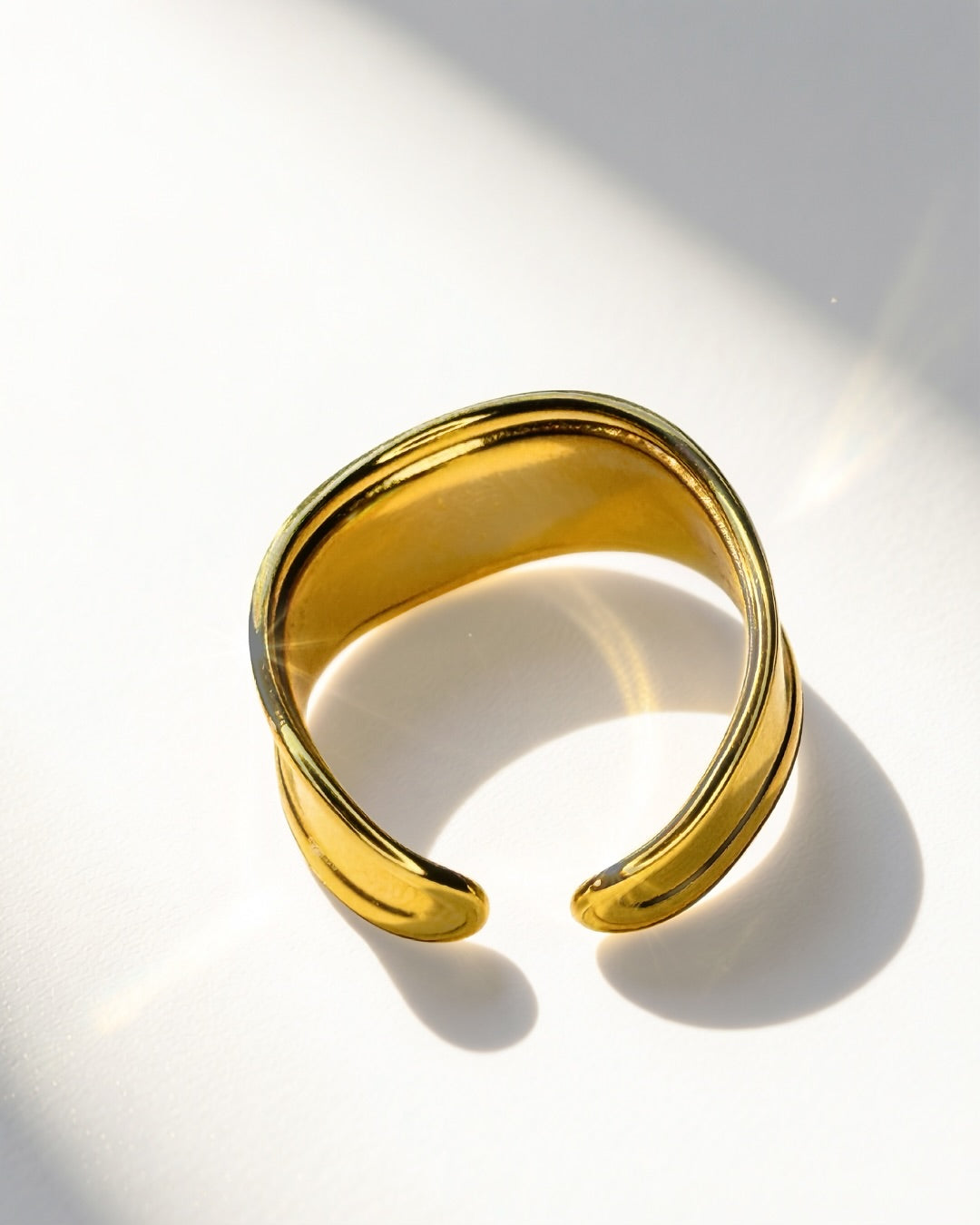 Molten Tide Ring -18K Gold Plated Stainless Steel (Waterproof, Non-Tarnish)